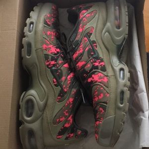 Air max plus c